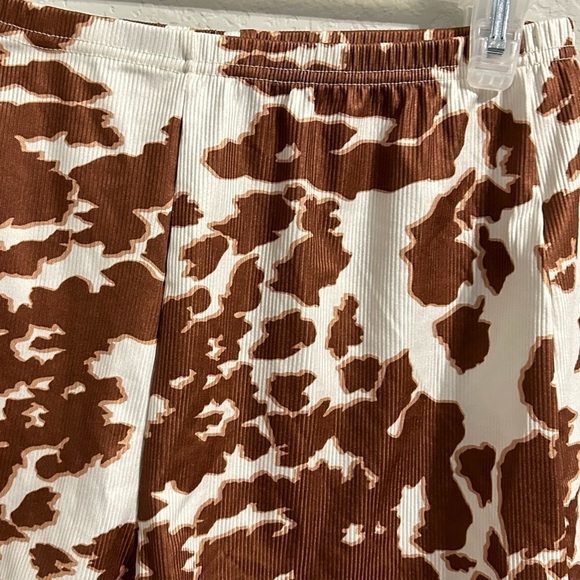 COW print Tank Crop top & short set, Woman size Large, animal print co ord set - Picture 3 of 7